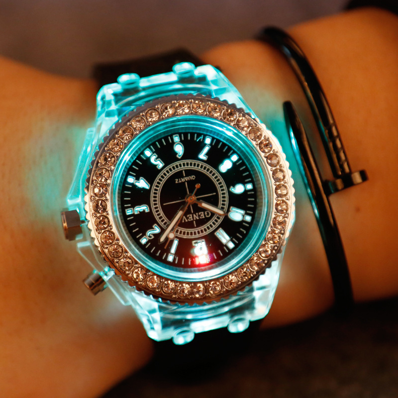 Women Watch Luminous Personali - Jewelry Diamond Watches recension och pris