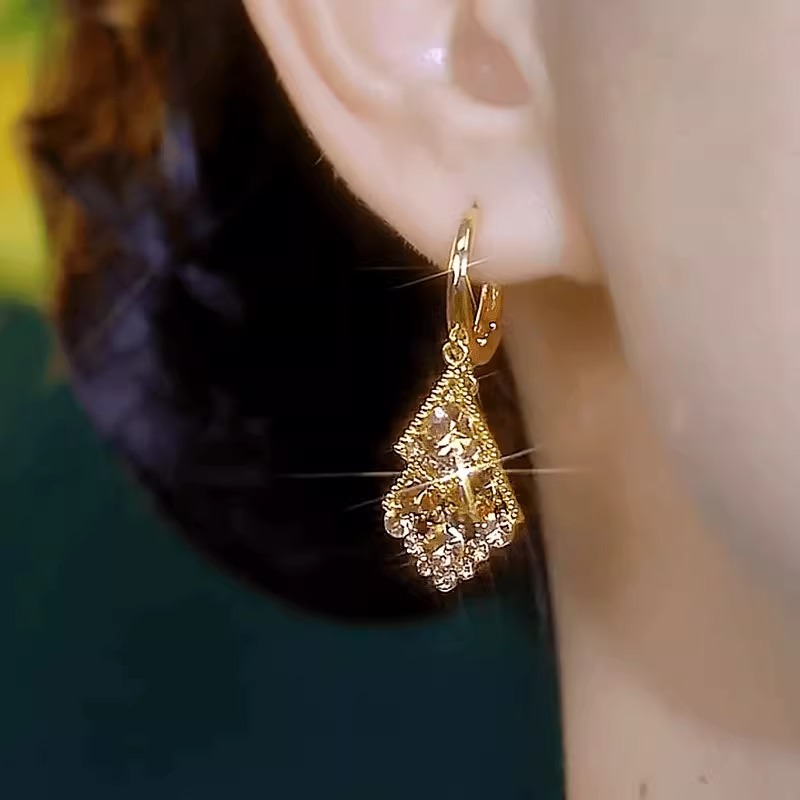 Temperament Goddess Fashion Ea - Diamond Stud Earrings recension och pris