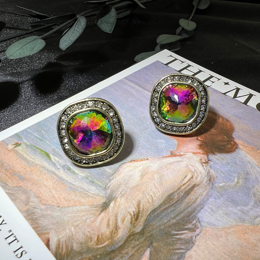 DIY accessories Medieval vinta - Diamond Stud Earrings recension och pris