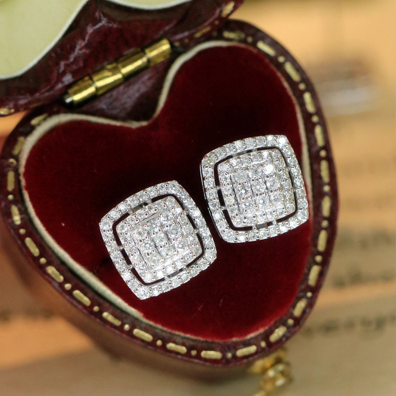 Aazuo Luxury life Jewely 18K W - Diamond Stud Earrings recension och pris