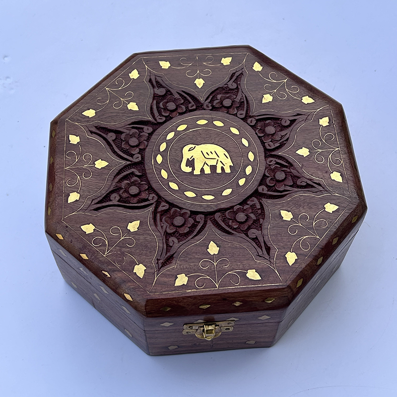 Hand Carved Octagonal Wooden B - Indian Jewelry Watches recension och pris