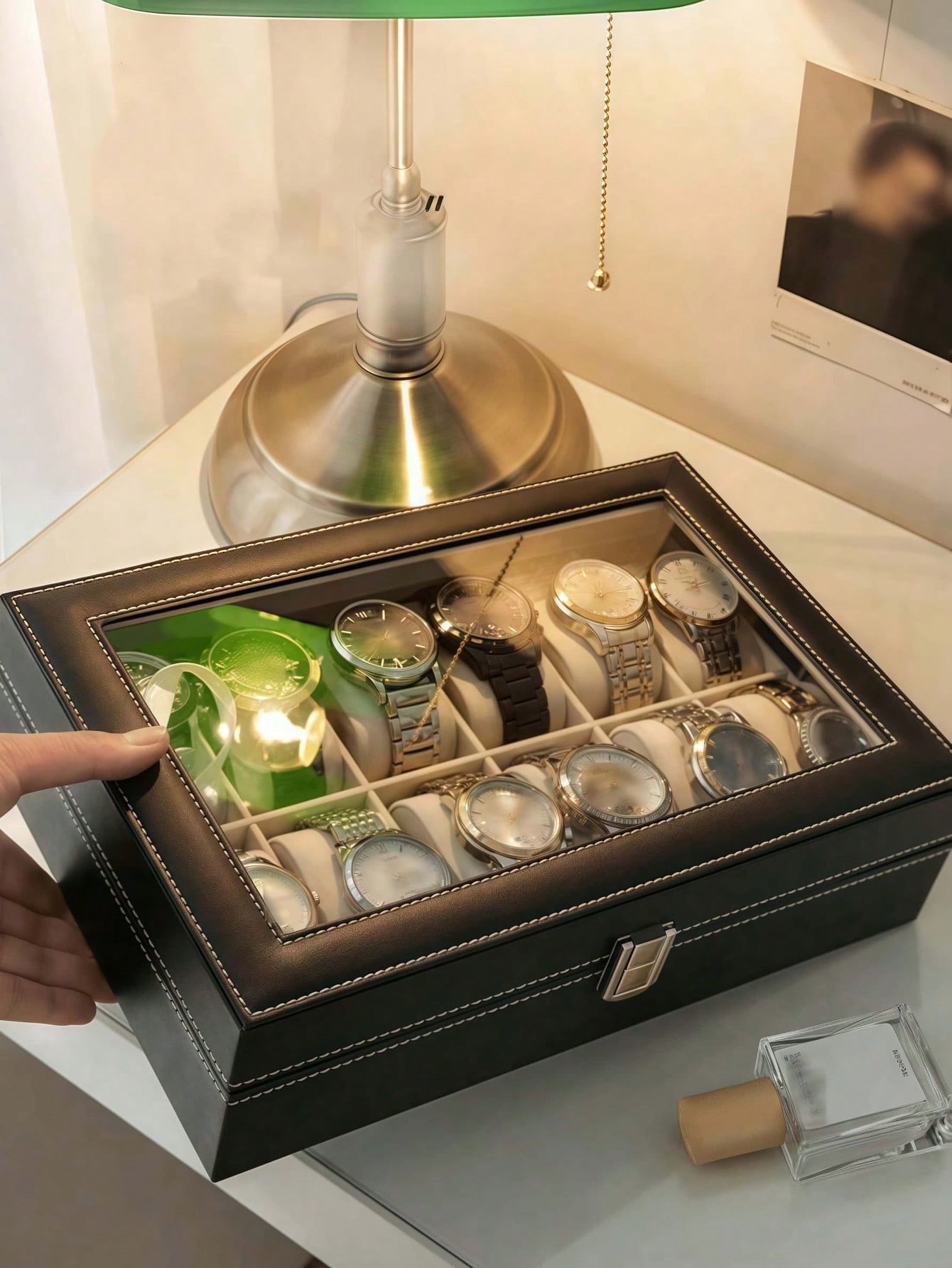 Leather Watch Box with Lock, L - High Jewelry Watches recension och pris
